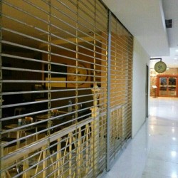 Rolling Grille 