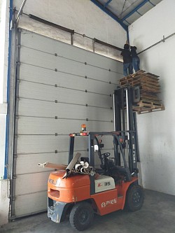 Service Garage Door