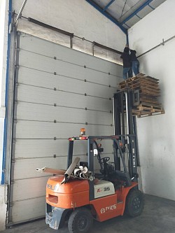 Service Garage Door / Pintu Pergudangan